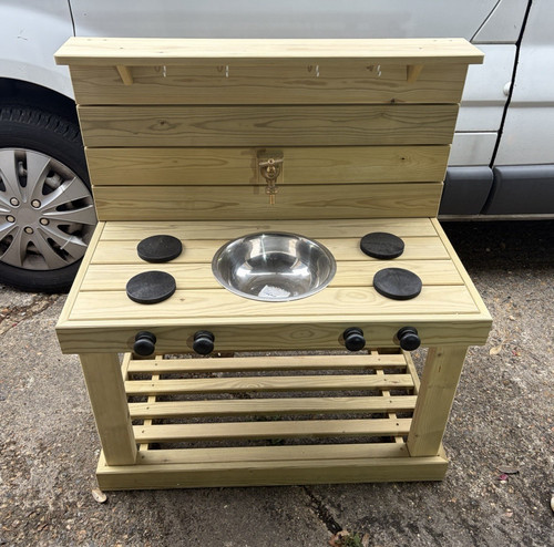 Wooden outdoor mud - wooden, kitchen